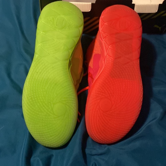 Limited edition Rick and morty mb.01 size 10.5 mens - Picture 5 of 6